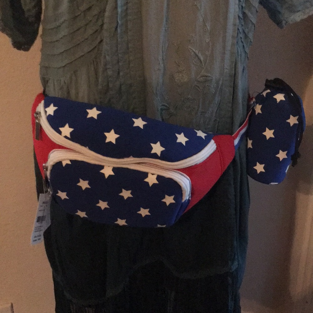 Red White & Blue waist bag w/bottle holder